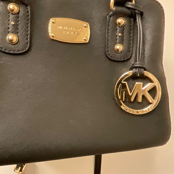 Michael Kors handbag - Picture 2 of 9